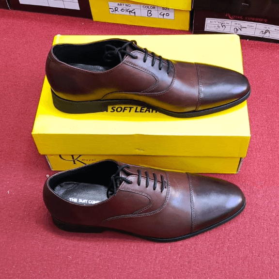 Lightweight leather oxford shoes for Men: Sleek, Stylish, and Versatile Designs